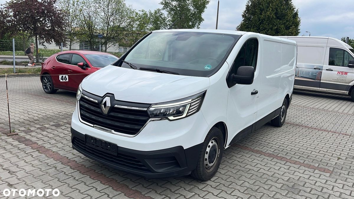 Renault Trafic 2.0 dCi 110 KM, 2023 — oferta ViaAuto